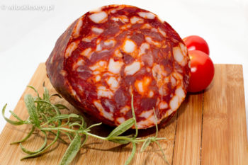 Ventricina piccante salami