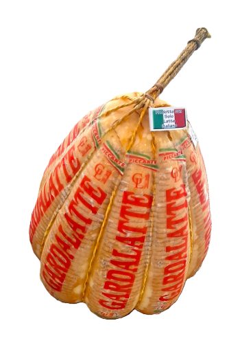 Provolone Piccante